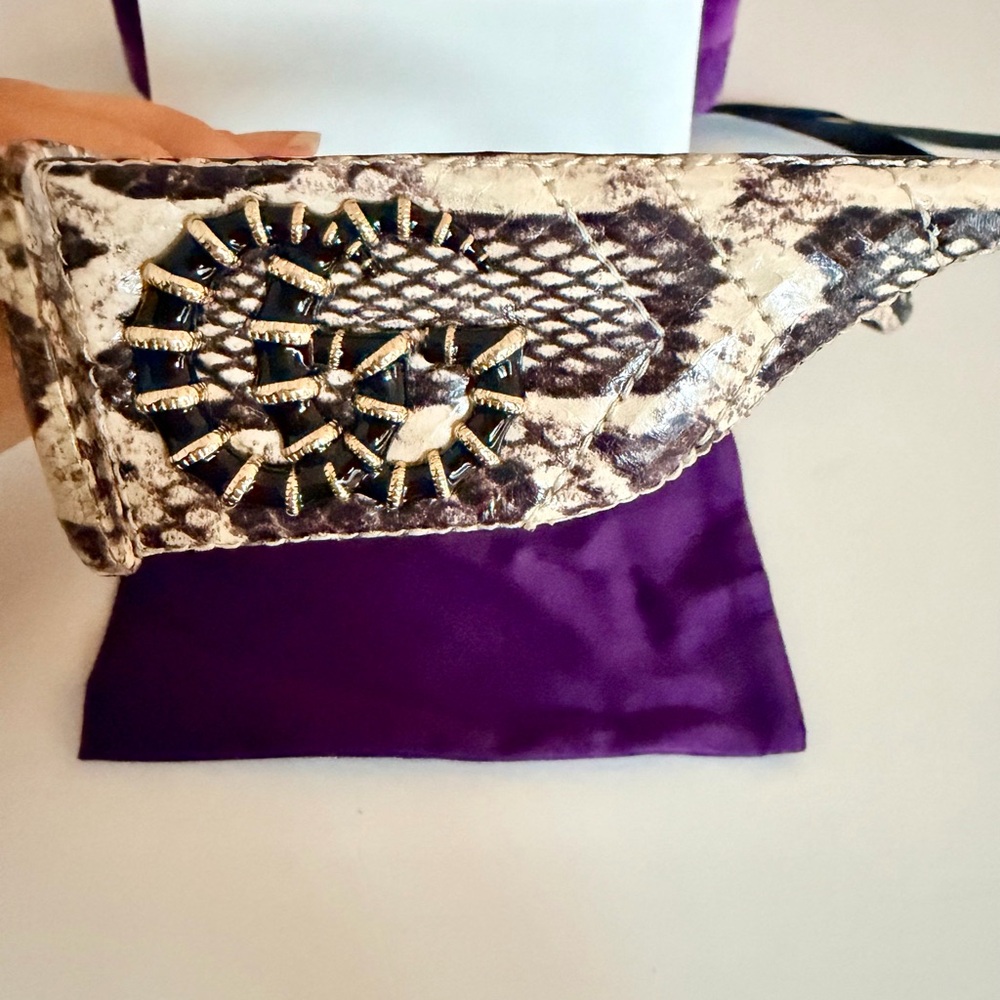 Gucci Genuine Python Sunglasses - Picture 5 of 14